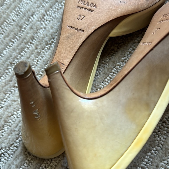 Prada, 2 tone,beige Patient leather, slip-on sandals. Made in Italy, Size 37 - Picture 6 of 6